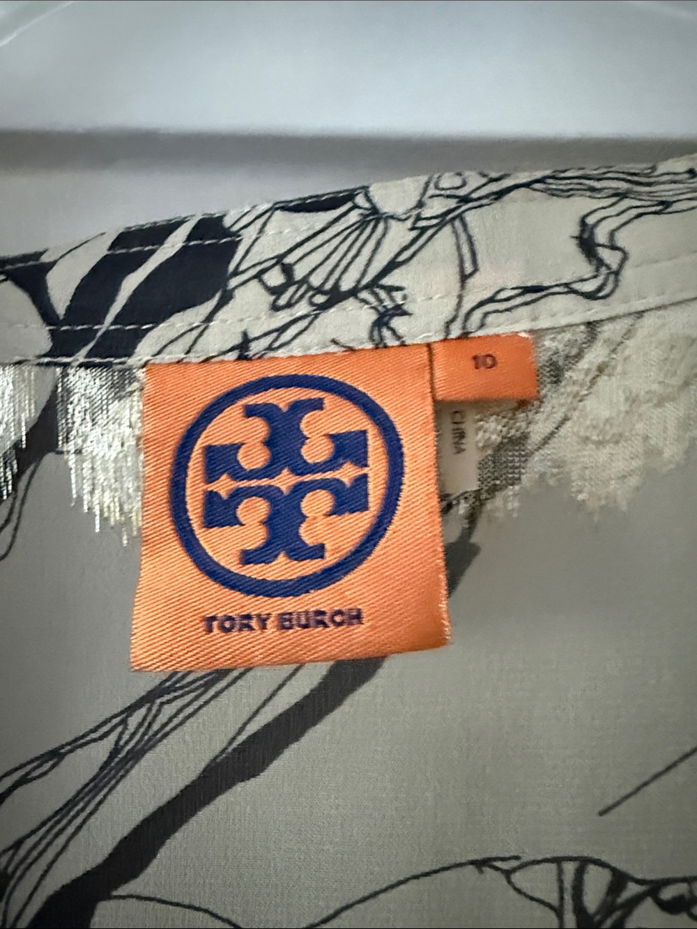 Tory Burch Black and Gold Metallic Floral V-Neck Top - Picture 2 of 5